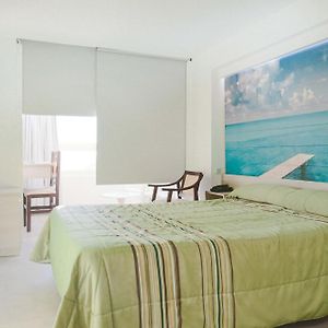 Habitación Económica con 2 Camas Individuales